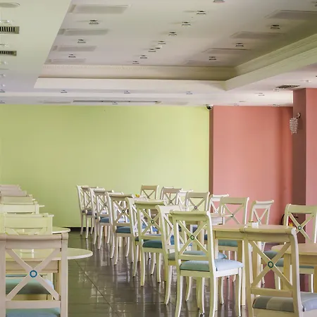 Kefalonia Bay Palace Pilarei (Kefalonia)